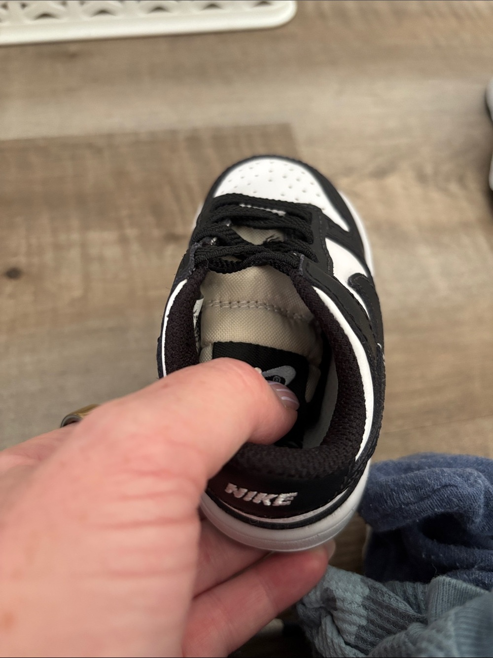 3C Nike Dunks Black and White Low-Top Sneakers - Baby - Picture 5 of 7